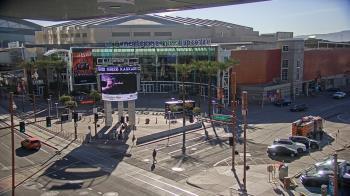 Weather camera view of Palomar Hotel.