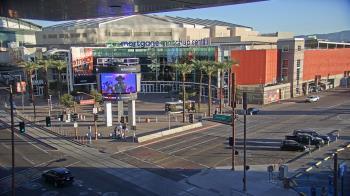 Weather camera view of Palomar Hotel.