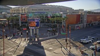 Weather camera view of Palomar Hotel.