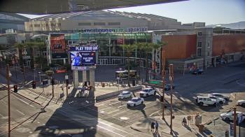Weather camera view of Palomar Hotel.