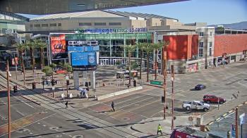 Weather camera view of Palomar Hotel.