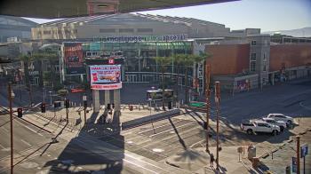 Weather camera view of Palomar Hotel.