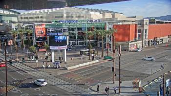 Weather camera view of Palomar Hotel.