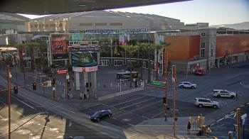 Weather camera view of Palomar Hotel.