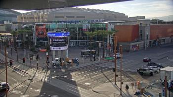 Weather camera view of Palomar Hotel.