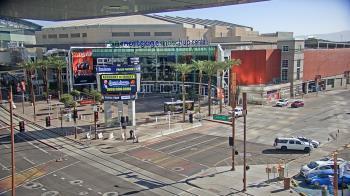 Weather camera view of Palomar Hotel.