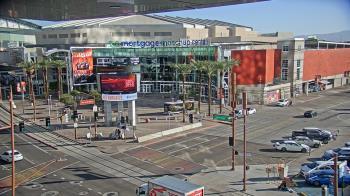 Weather camera view of Palomar Hotel.