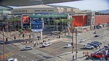 Weather camera view of Palomar Hotel.
