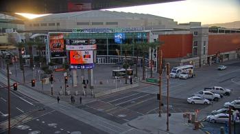 Weather camera view of Palomar Hotel.