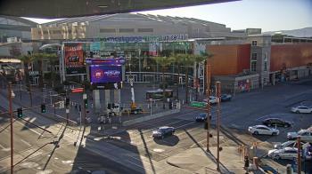 Weather camera view of Palomar Hotel.