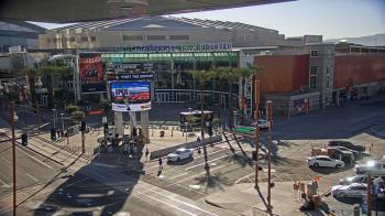 Weather camera view of Palomar Hotel.