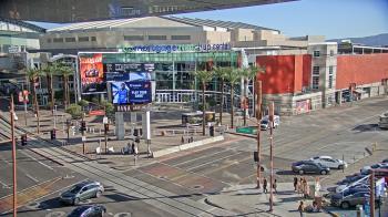 Weather camera view of Palomar Hotel.