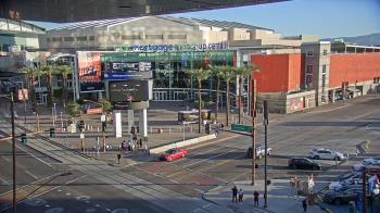 Weather camera view of Palomar Hotel.