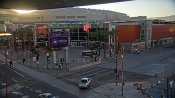 Weather camera view of Palomar Hotel.