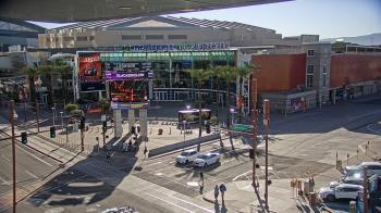 Weather camera view of Palomar Hotel.