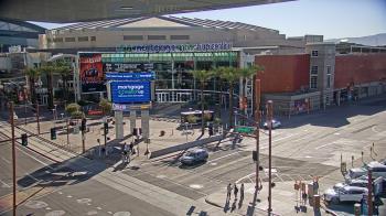 Weather camera view of Palomar Hotel.