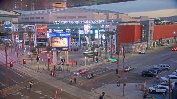 Weather camera view of Palomar Hotel.