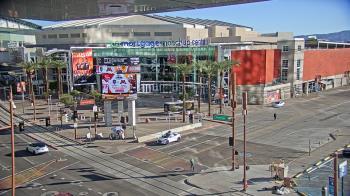 Weather camera view of Palomar Hotel.