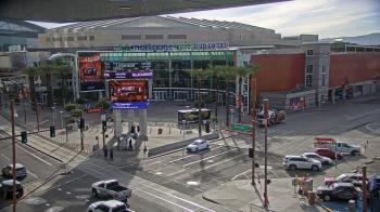 Weather camera view of Palomar Hotel.