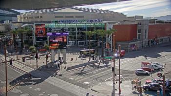 Weather camera view of Palomar Hotel.