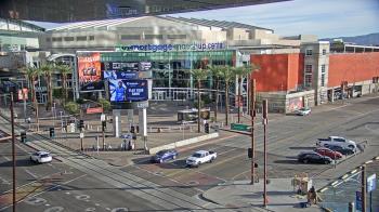 Weather camera view of Palomar Hotel.