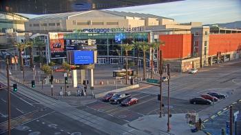 Weather camera view of Palomar Hotel.