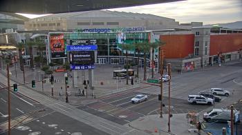 Weather camera view of Palomar Hotel.