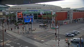 Weather camera view of Palomar Hotel.