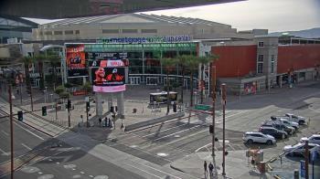 Weather camera view of Palomar Hotel.