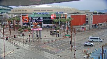 Weather camera view of Palomar Hotel.