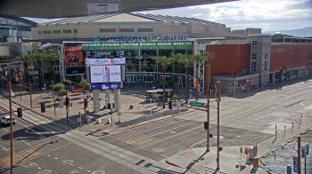 Weather camera view of Palomar Hotel.