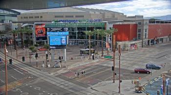 Weather camera view of Palomar Hotel.