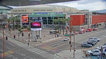 Weather camera view of Palomar Hotel.