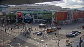 Weather camera view of Palomar Hotel.