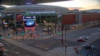 Weather camera view of Palomar Hotel.