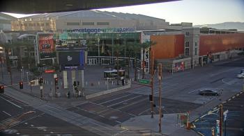 Weather camera view of Palomar Hotel.