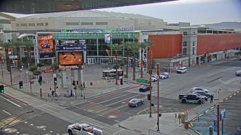 Weather camera view of Palomar Hotel.