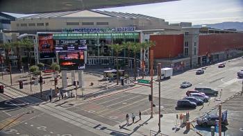 Weather camera view of Palomar Hotel.