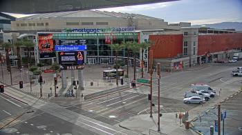 Weather camera view of Palomar Hotel.