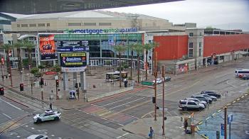Weather camera view of Palomar Hotel.