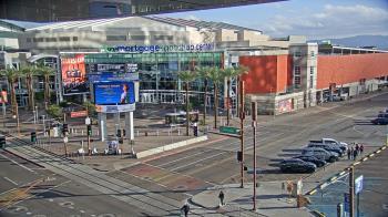 Weather camera view of Palomar Hotel.