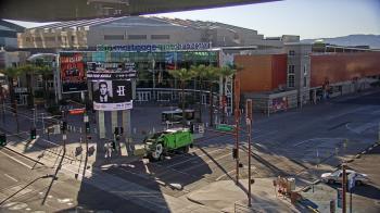 Weather camera view of Palomar Hotel.