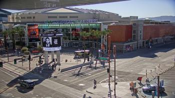 Weather camera view of Palomar Hotel.
