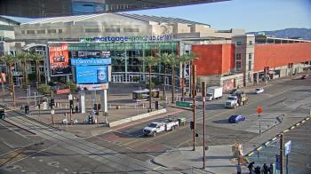 Weather camera view of Palomar Hotel.