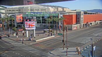 Weather camera view of Palomar Hotel.