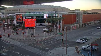 Weather camera view of Palomar Hotel.