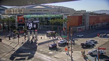 Weather camera view of Palomar Hotel.