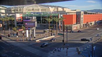 Weather camera view of Palomar Hotel.