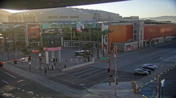 Weather camera view of Palomar Hotel.