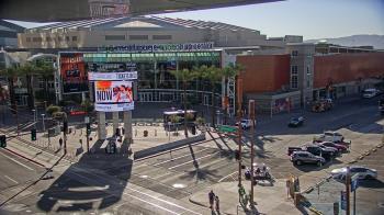 Weather camera view of Palomar Hotel.